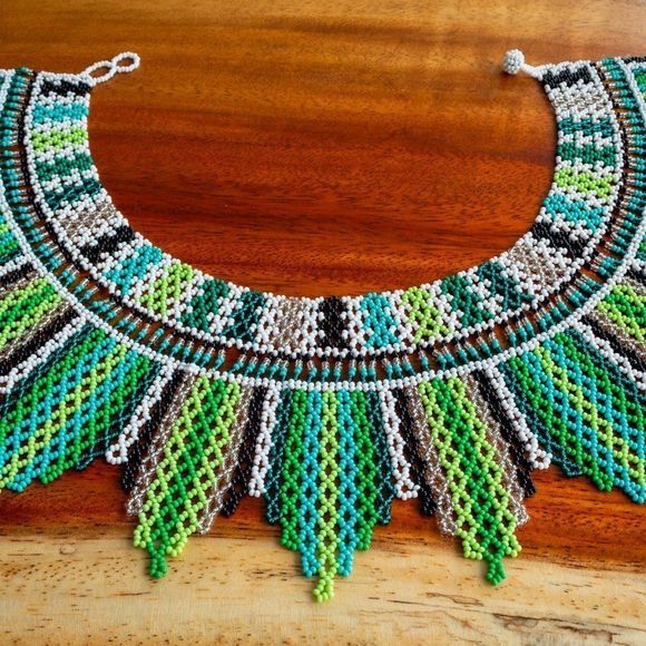 Handmade by Colombian Natives necklace embera okama beaded - Picture 3 of 4